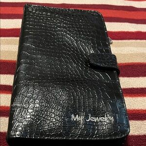 Black Crocodile Pattern Jewelry Organizer